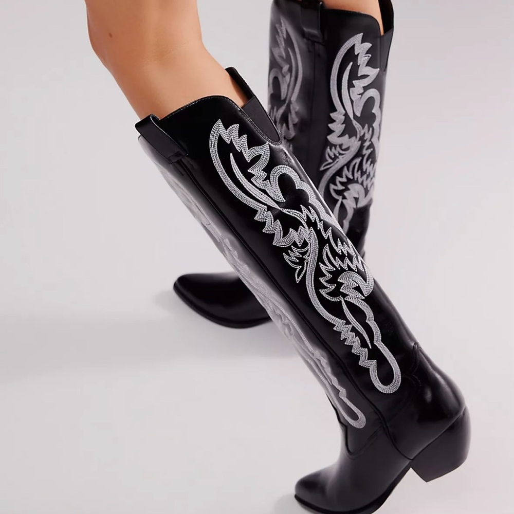 Finn Tall Western Boots